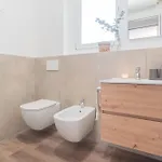 A Step From The Dome By Rent Apartment Como