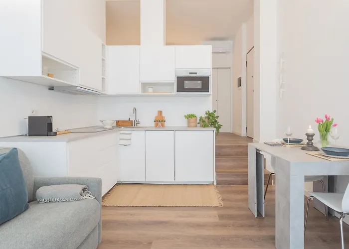 A Step From The Dome By Rent Appartement *